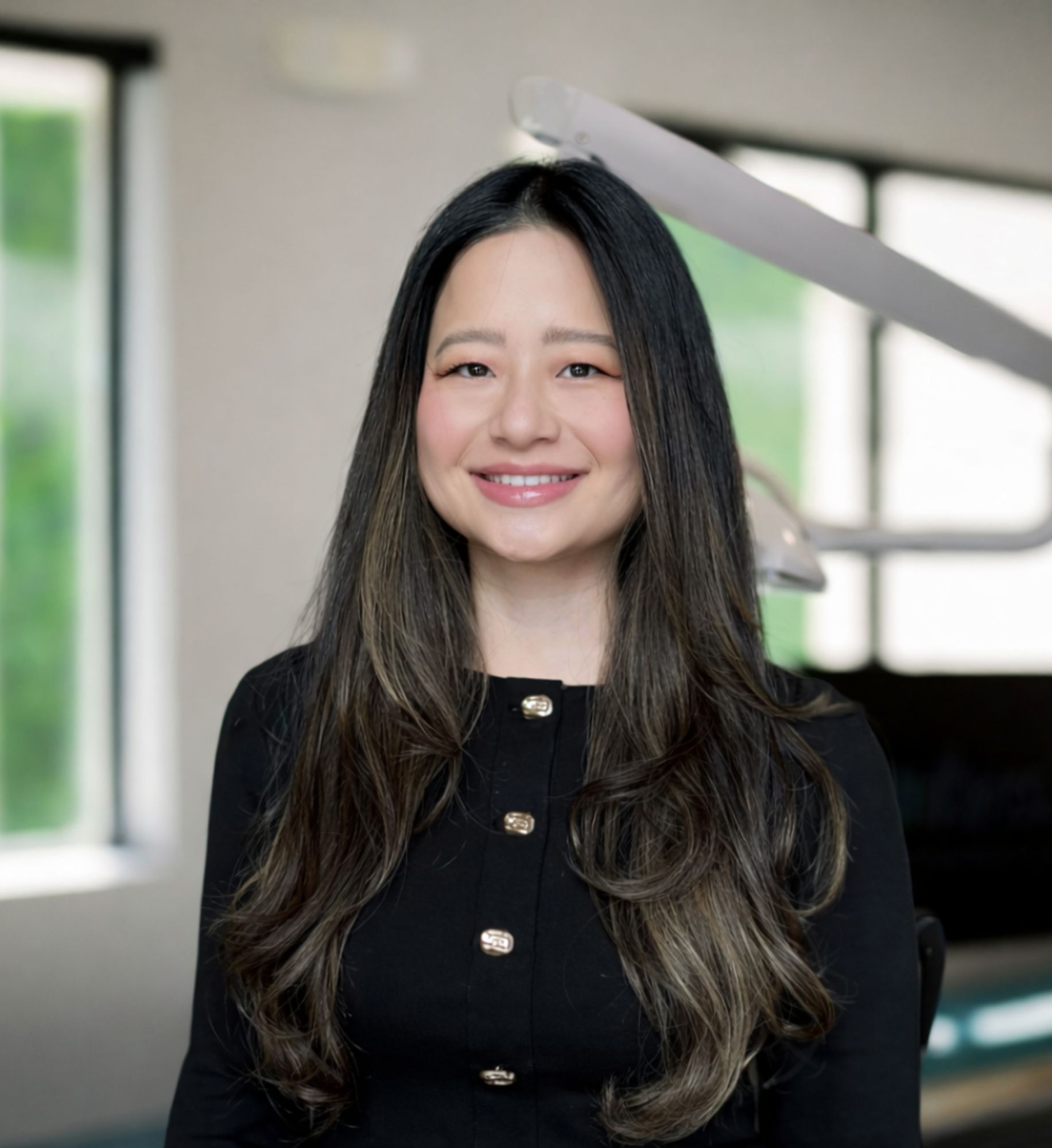 Dr. Hanna Lee headshot