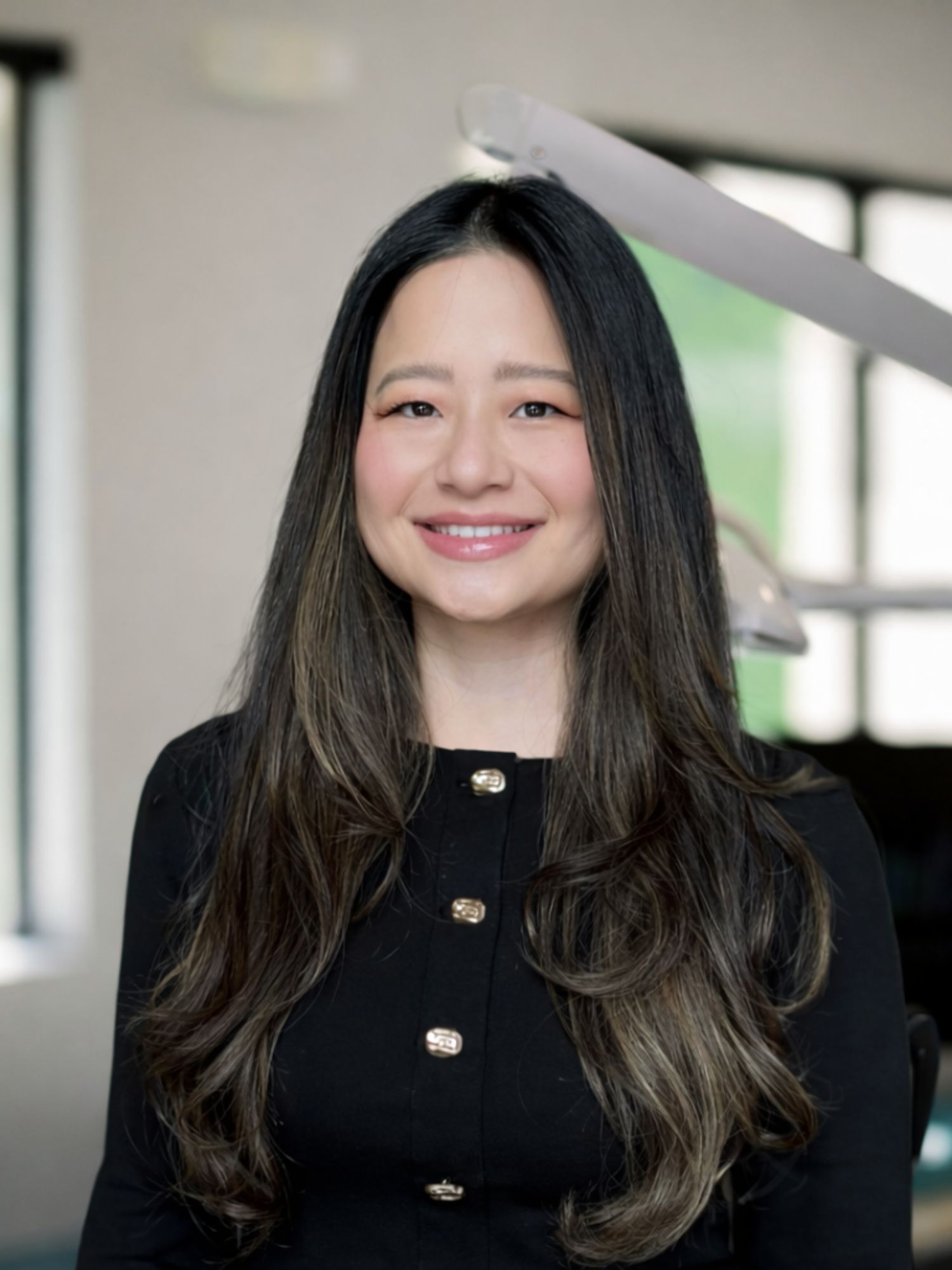 Dr. Hanna Lee